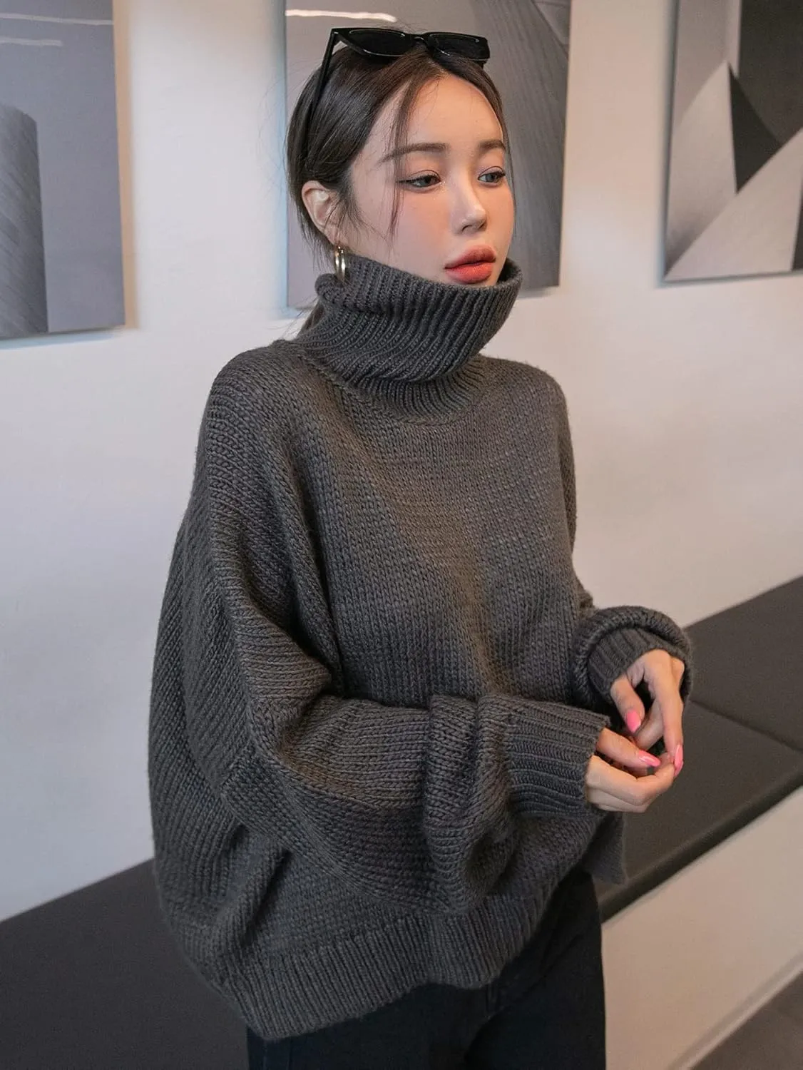Neeno Turtleneck Drop Shoulder Oversized Sweater (Size : Small)
