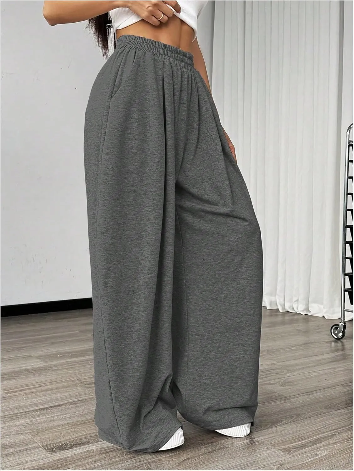 SweatyRocks Women's Wide Leg Pants Elastic High Waist Loose Athletic Sweatpants with Pockets