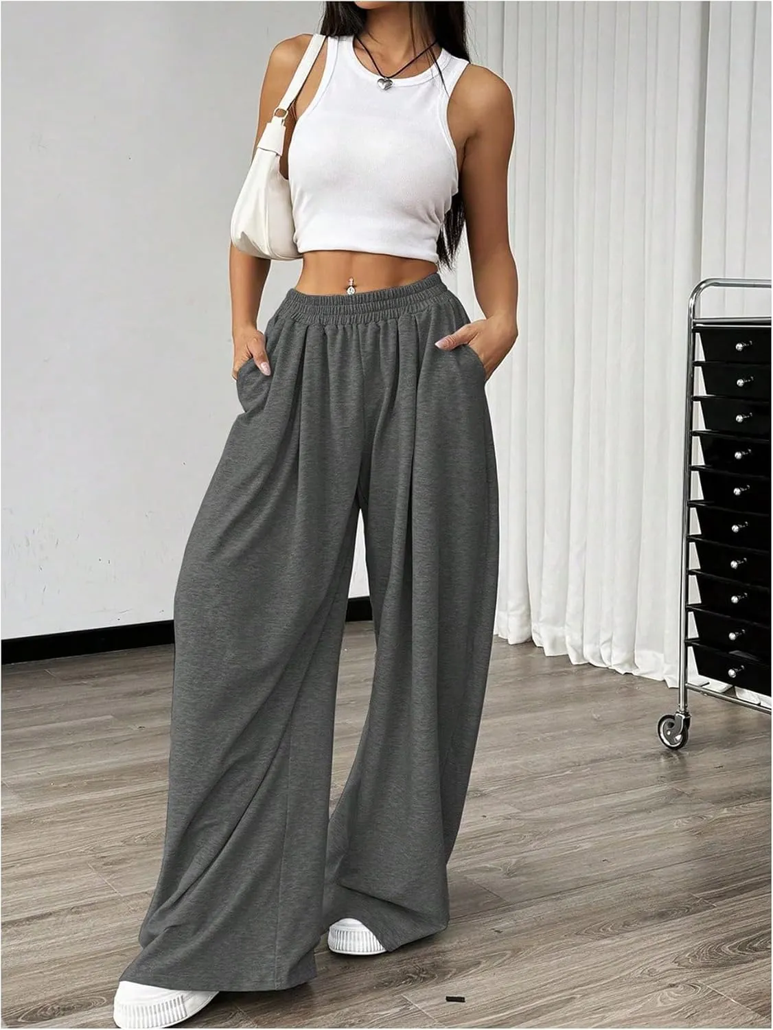 SweatyRocks Women's Wide Leg Pants Elastic High Waist Loose Athletic Sweatpants with Pockets